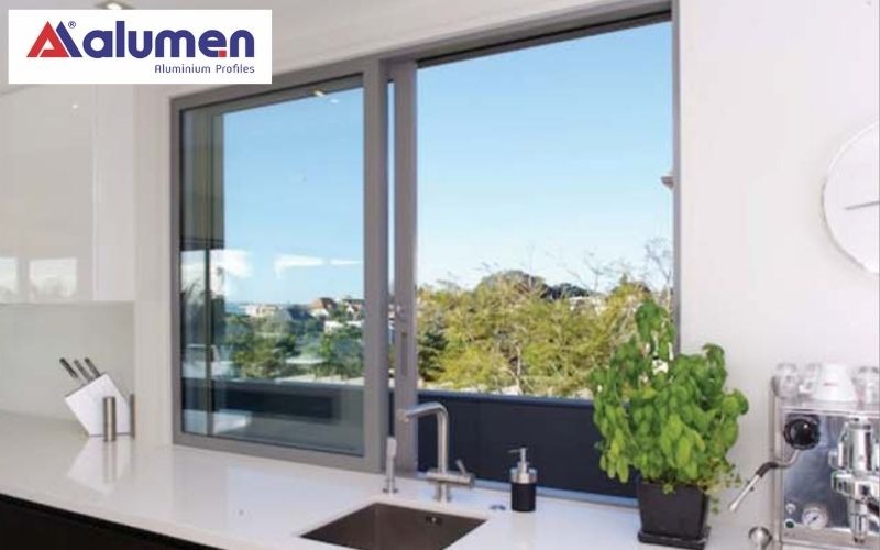 Cửa sổ nhôm trượt lùa 2 cánh có thể linh hoạt đóng mở từ 2 phía