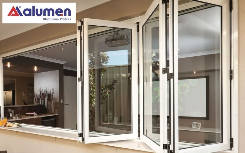 Mẫu cửa sổ nhôm Xingfa 4 cánh xếp gấp dành cho biệt thự có diện tích trên 150m2